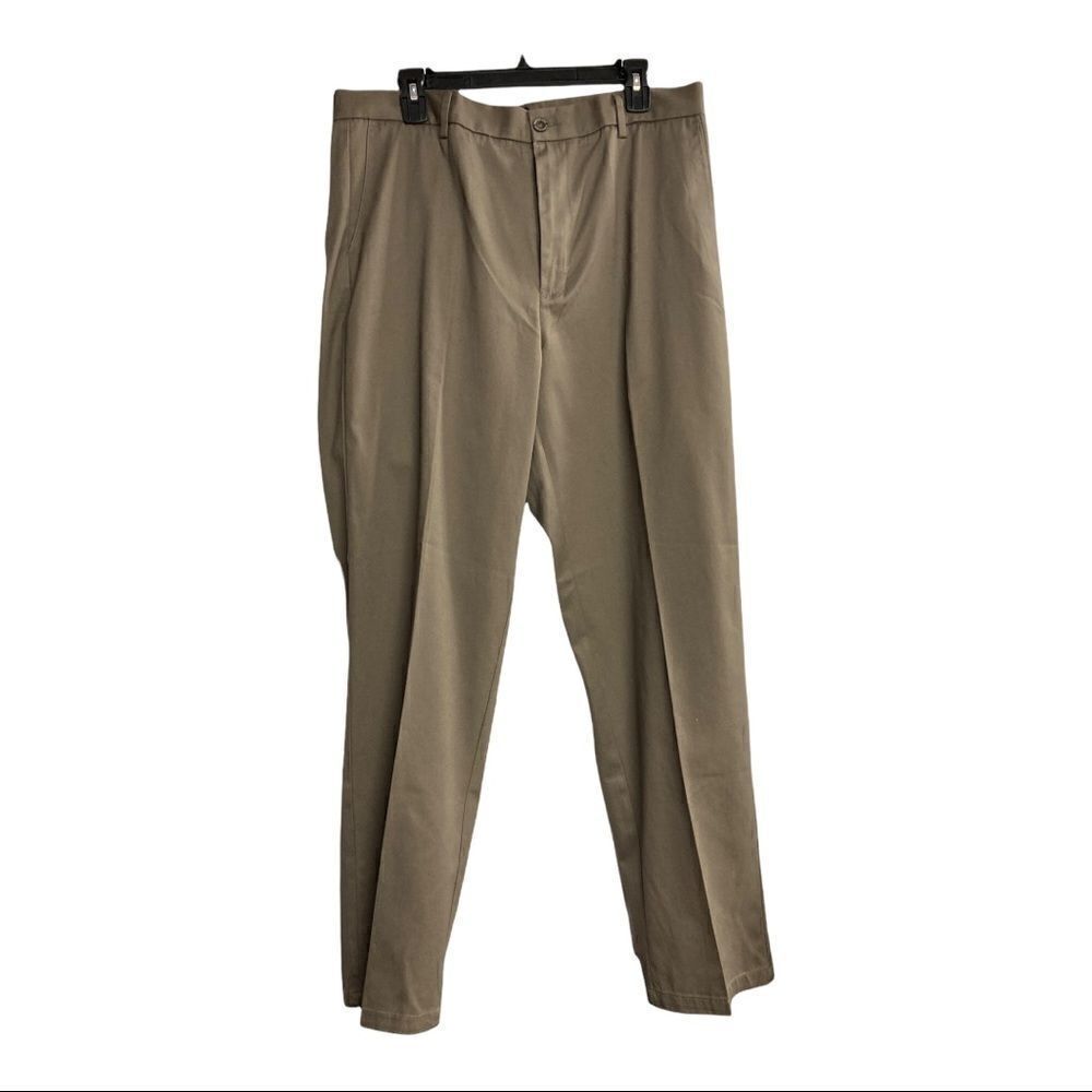SIGNATURE, Men’s pants, flat front, tag says 36/32,‎ hand measures 35/32, brown,
